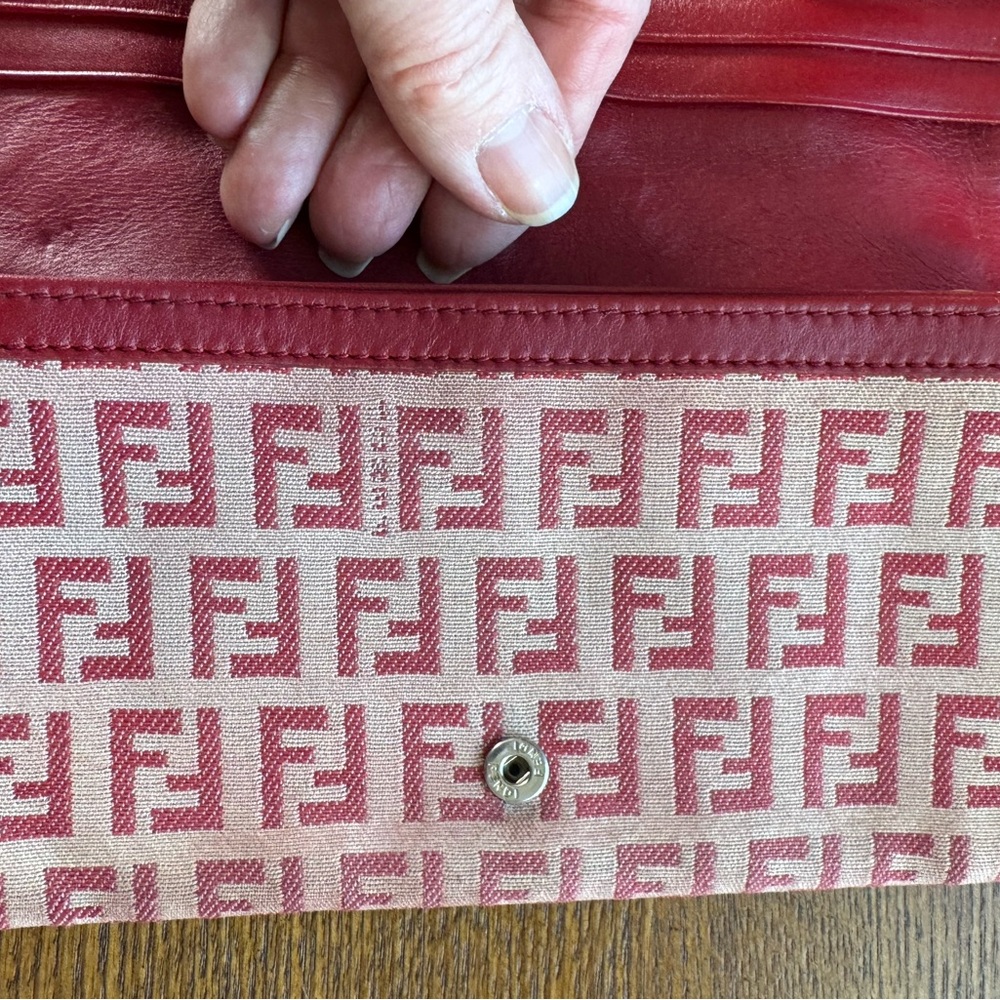 FENDI Vintage Zucca Red and Tan Canvas Snap Wallet W/Dust Bag - Picture 13 of 15